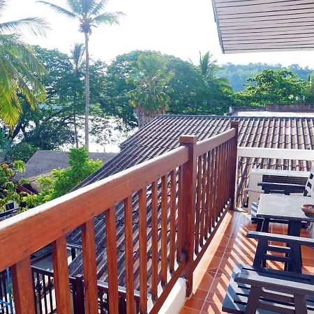 Frangipani Inn หลวงพระบาง ภายนอก รูปภาพ