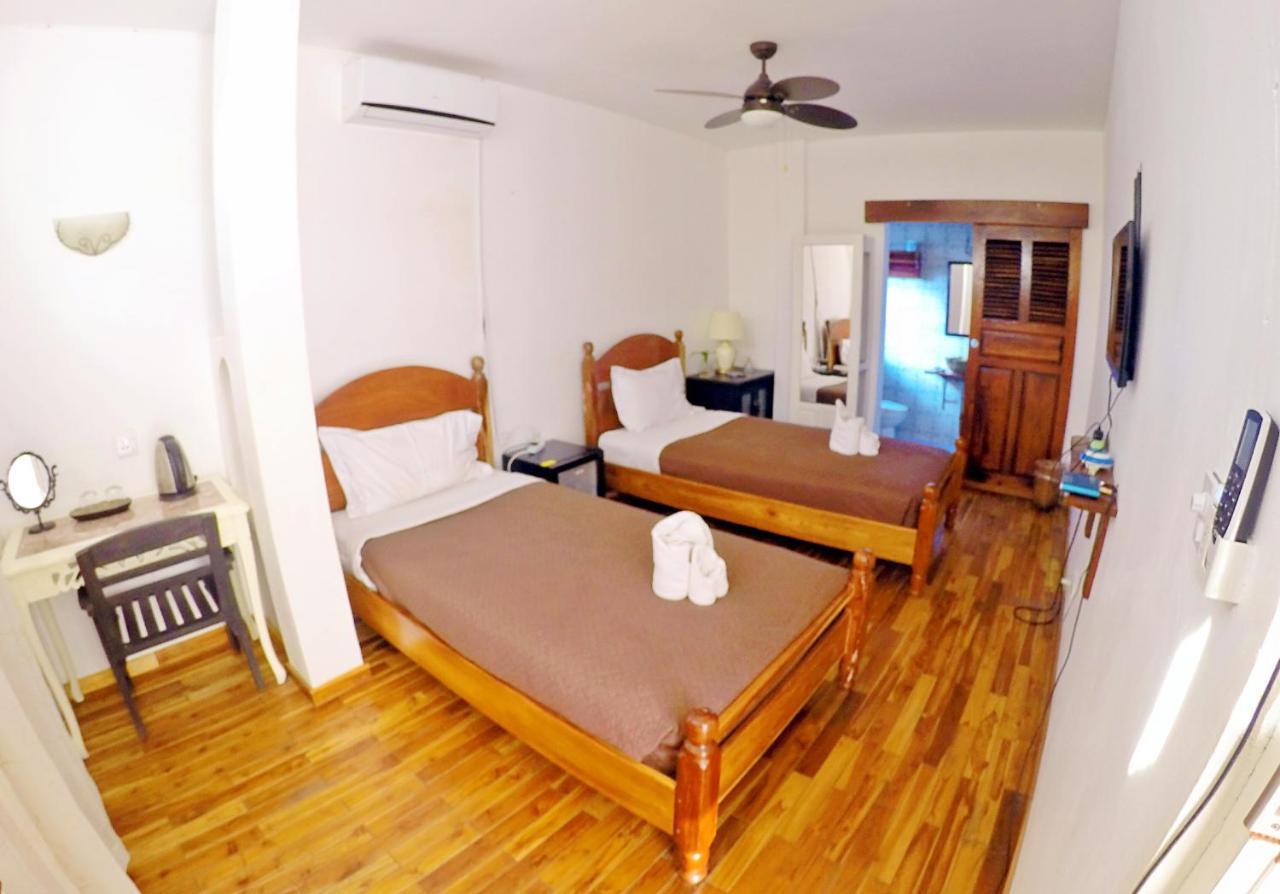Frangipani Inn หลวงพระบาง ภายนอก รูปภาพ